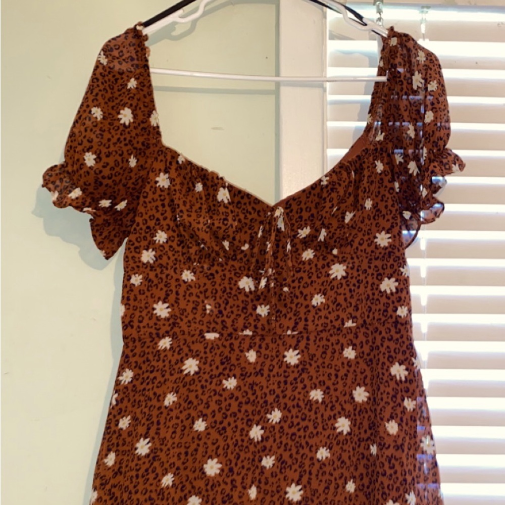 Super cute cheetah dress!